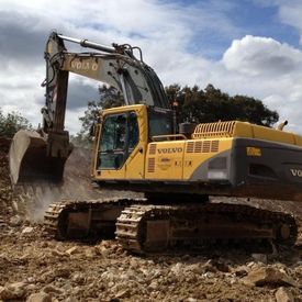 Gravera Moraleja excavadora en terreno